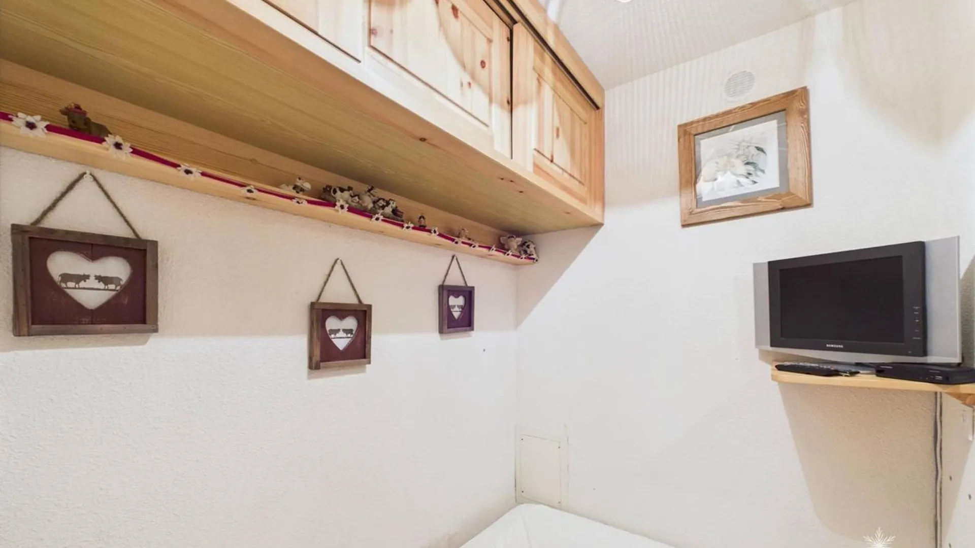 Studio Cabine 4/5 Pers Avec Parking, Au Pied Des Pistes De La Rosiere - Fr-1-398-658 Монвалезан Франция